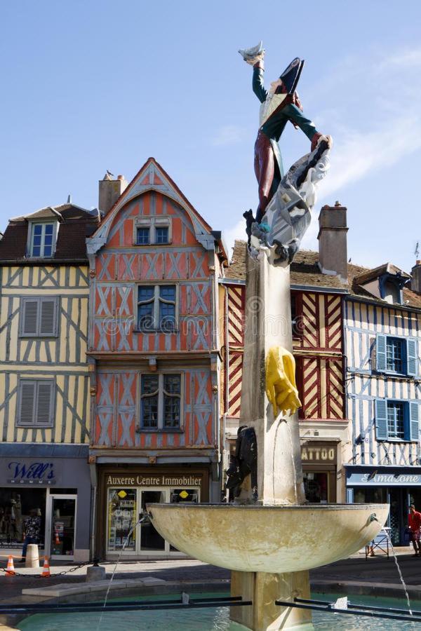 Meublé de tourisme La Maison d'Orgy Chevannes  Exterior foto
